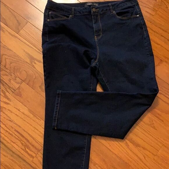 Jeans SIZE 15/32  - Picture 1 of 5
